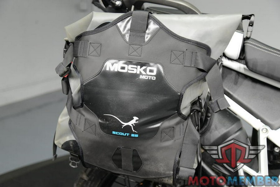 2020 Triumph Tiger 900 Rally Matte Khaki Green