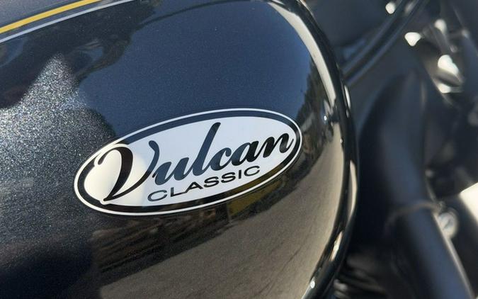 2023 Kawasaki Vulcan 900 Classic
