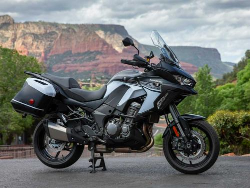 2019 Kawasaki Versys 1000 SE LT+ First Ride Review