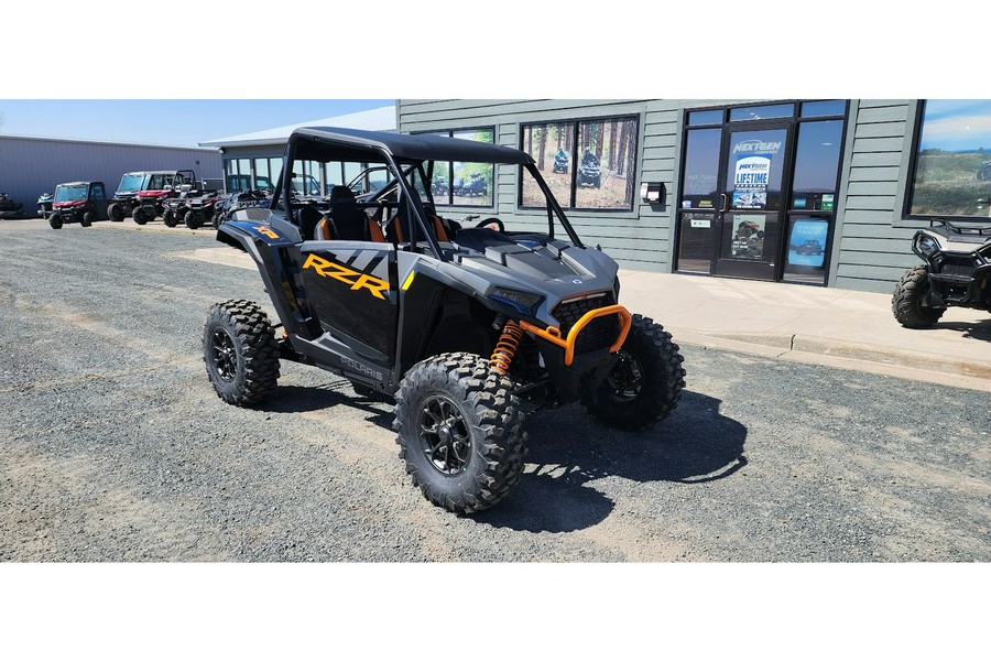 2024 Polaris Industries RZR XP 1000 PREMIUM - M TITANIUM, O BLACK