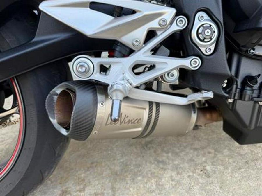 2018 Triumph Street Triple R LRH