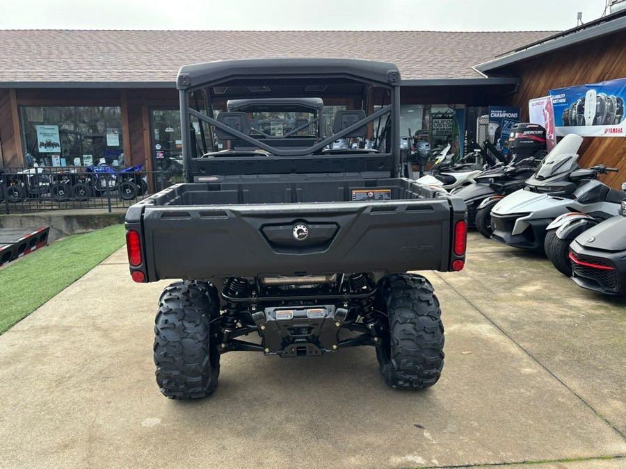 2026 Can-Am DEFENDER DPS HD7