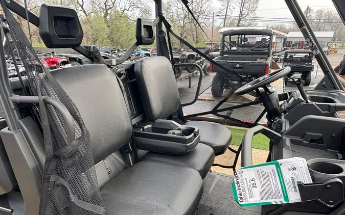 2026 Can-Am DEFENDER DPS HD7