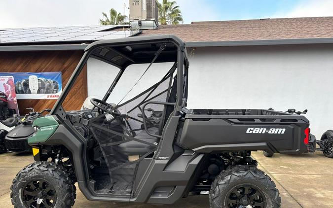 2026 Can-Am DEFENDER DPS HD7
