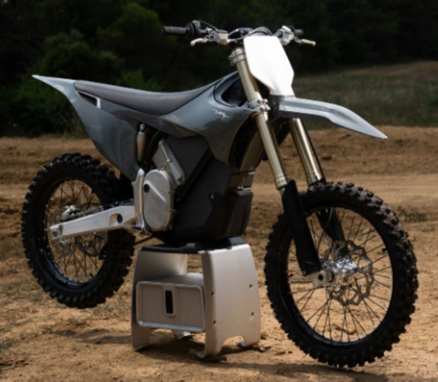 2024 Stark VARG Alpha MX 19"_80HP