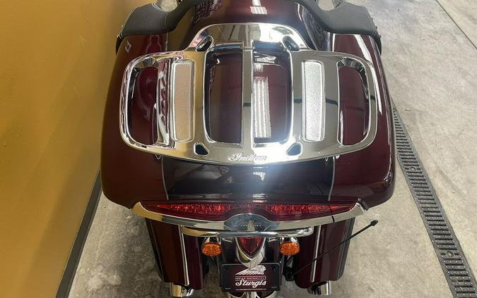 2021 Indian Motorcycle® Roadmaster® Maroon Metallic/Crimson Metallic