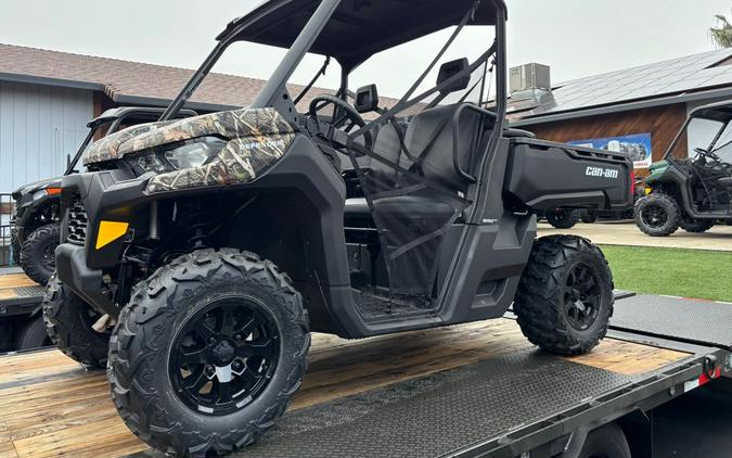 2026 Can-Am DEFENDER DPS HD9