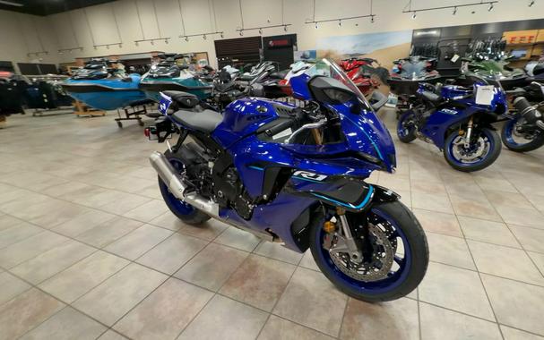 2026 Yamaha YZF-R1