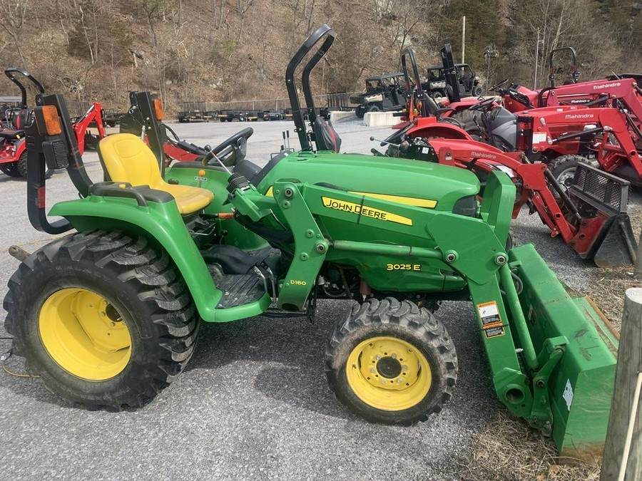 2017 John Deere 3025E