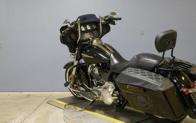 2014 Harley-Davidson® FLHX - Street Glide®