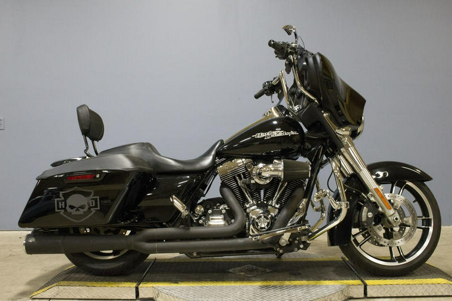 2014 Harley-Davidson® FLHX - Street Glide®