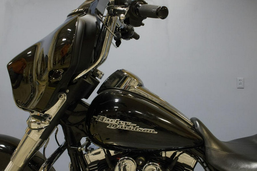 2014 Harley-Davidson® FLHX - Street Glide®