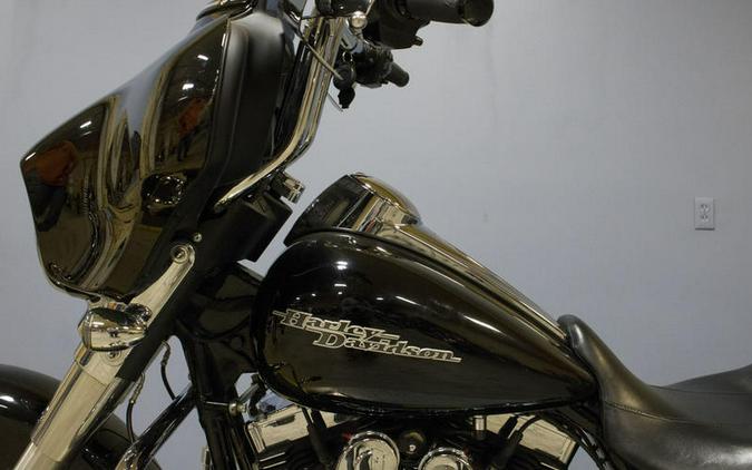 2014 Harley-Davidson® FLHX - Street Glide®