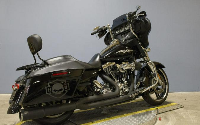 2014 Harley-Davidson® FLHX - Street Glide®