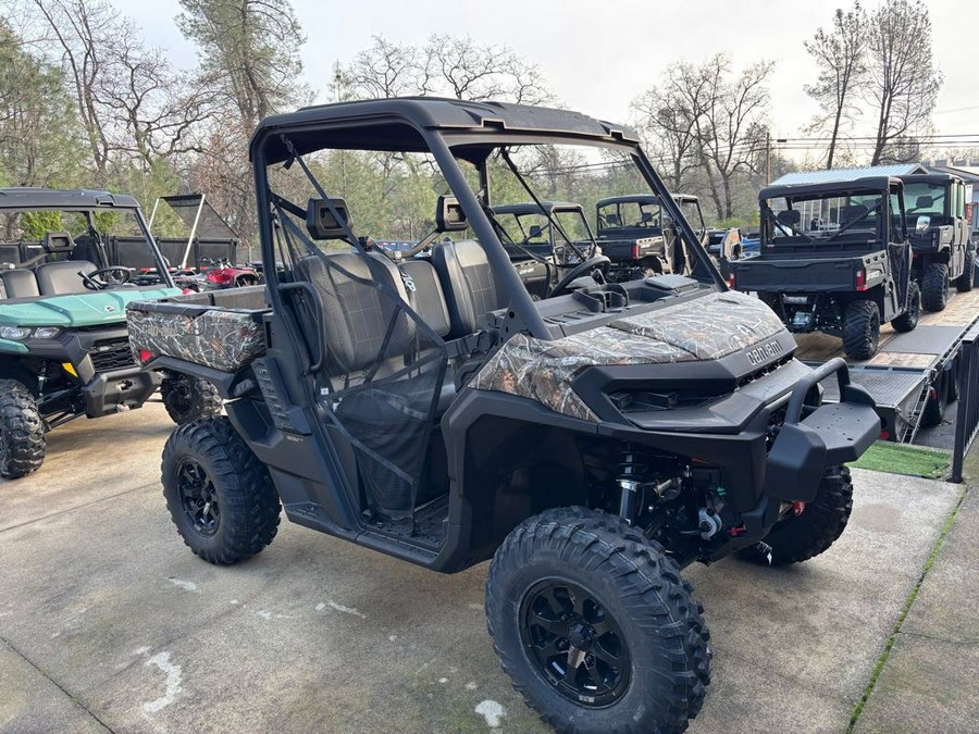 2026 Can-Am DEFENDER XT HD11