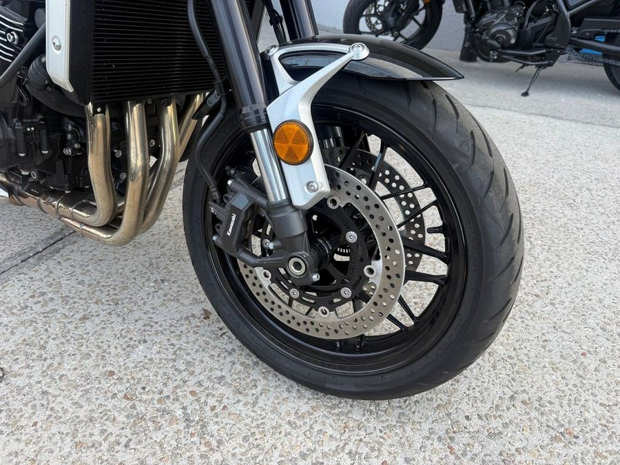 2024 Kawasaki Z900RS ABS