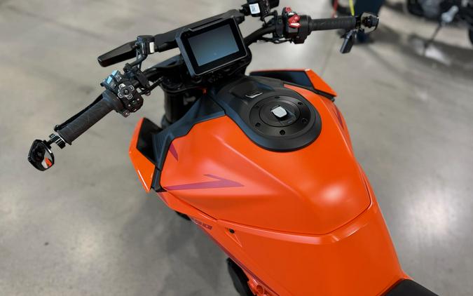 2024 KTM Super Duke R EVO