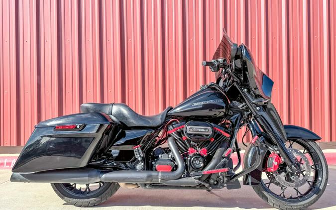 2020 Harley-Davidson® Street Glide® Special Vivid Black