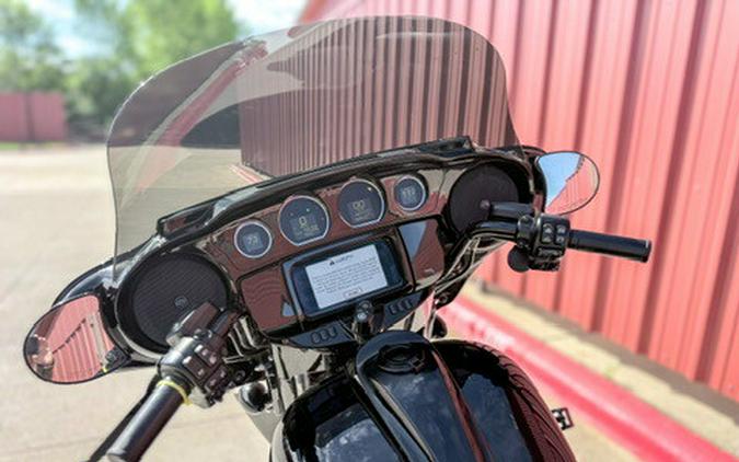 2020 Harley-Davidson® Street Glide® Special Vivid Black