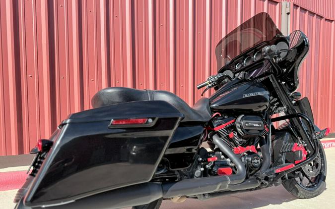 2020 Harley-Davidson® Street Glide® Special Vivid Black