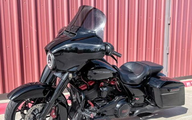 2020 Harley-Davidson® Street Glide® Special Vivid Black