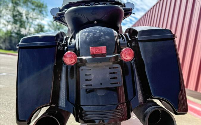 2020 Harley-Davidson® Street Glide® Special Vivid Black