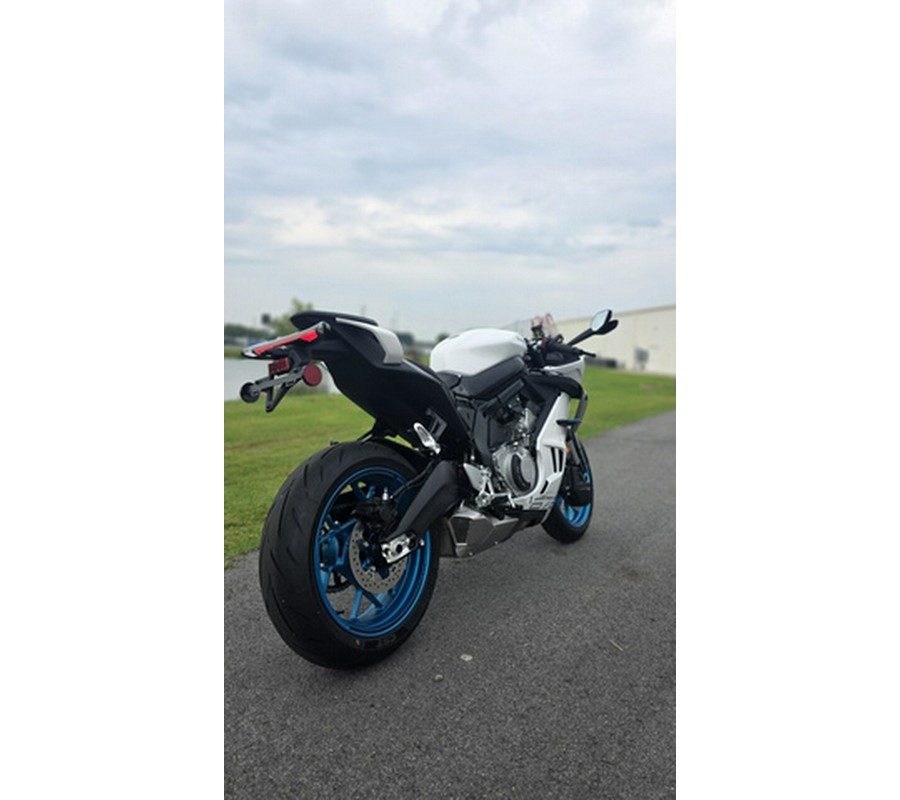 2026 CFMOTO SS 675