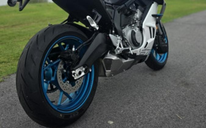 2026 CFMOTO SS 675