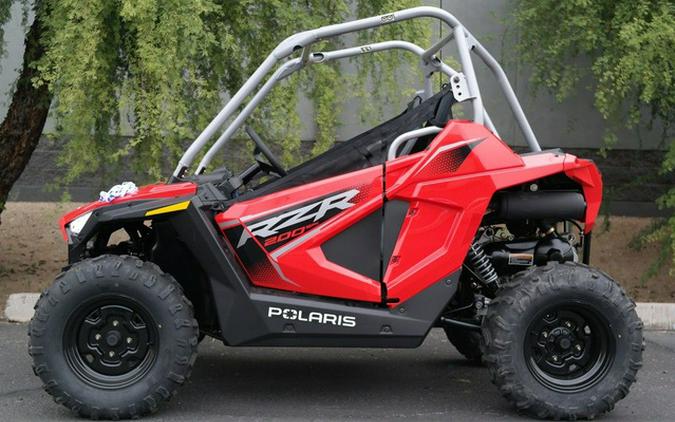 2026 Polaris RZR 200 EFI