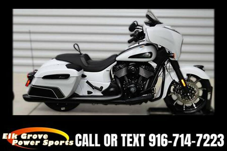 2024 Indian Motorcycle Chieftain® Dark Horse® with PowerBand Audio Package