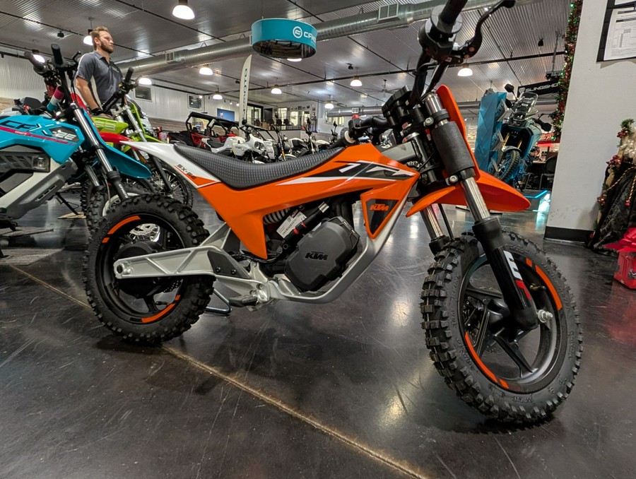 2025 KTM SX-E 2