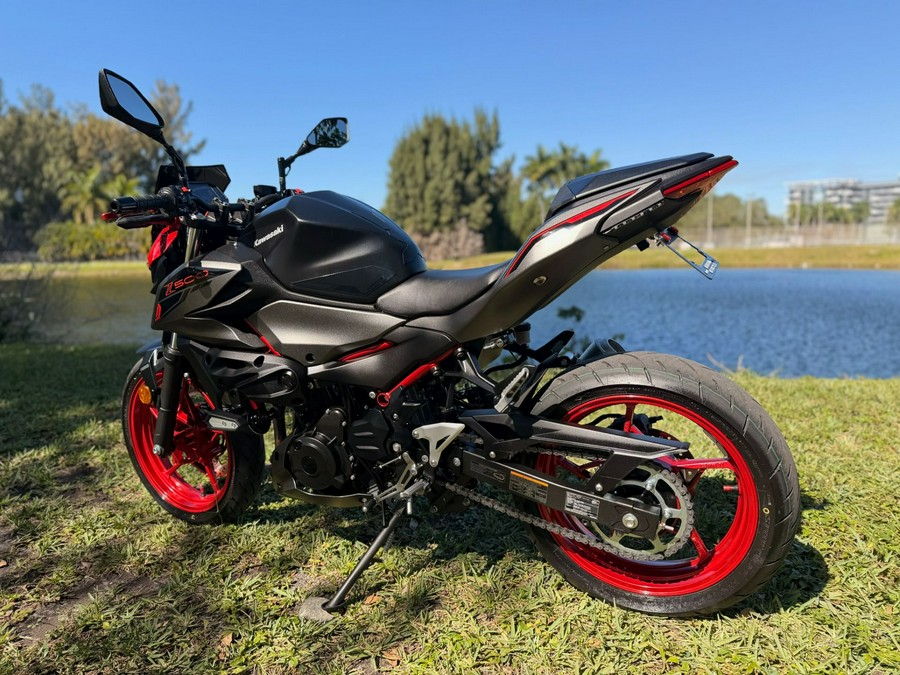 2025 Kawasaki Z500 SE ABS