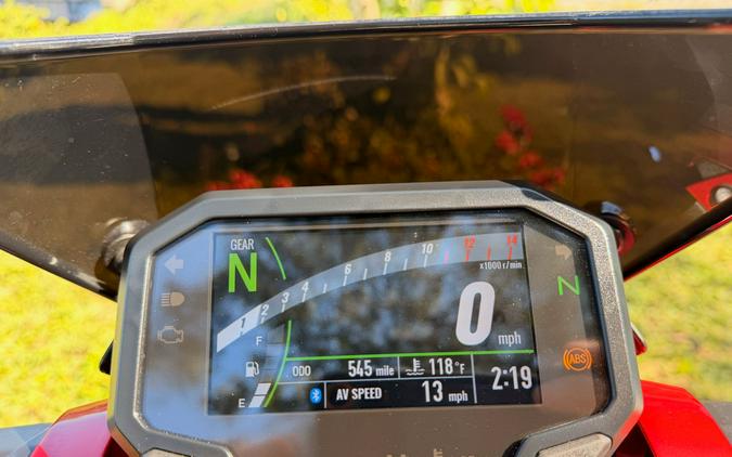 2025 Kawasaki Z500 SE ABS