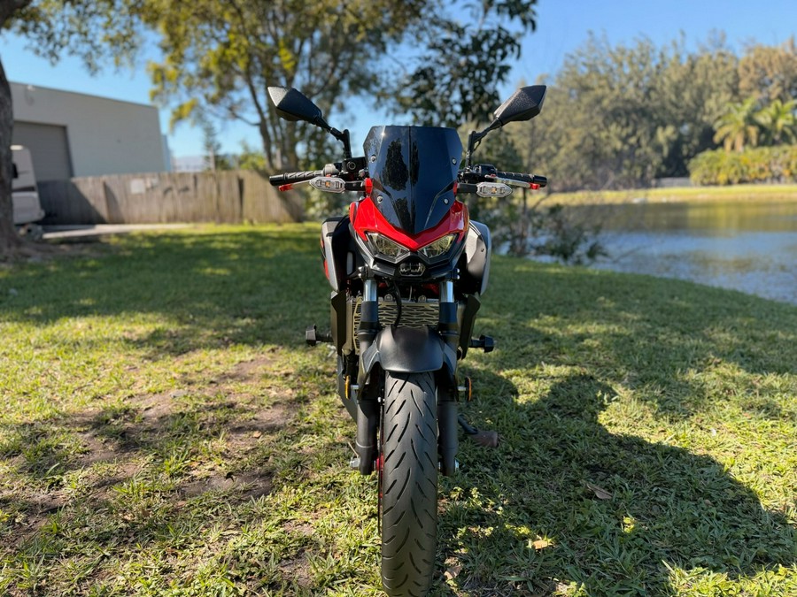 2025 Kawasaki Z500 SE ABS