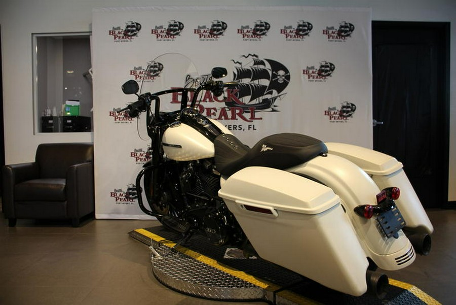 2019 Harley-Davidson® FLHRXS ROAD KING SPECIAL