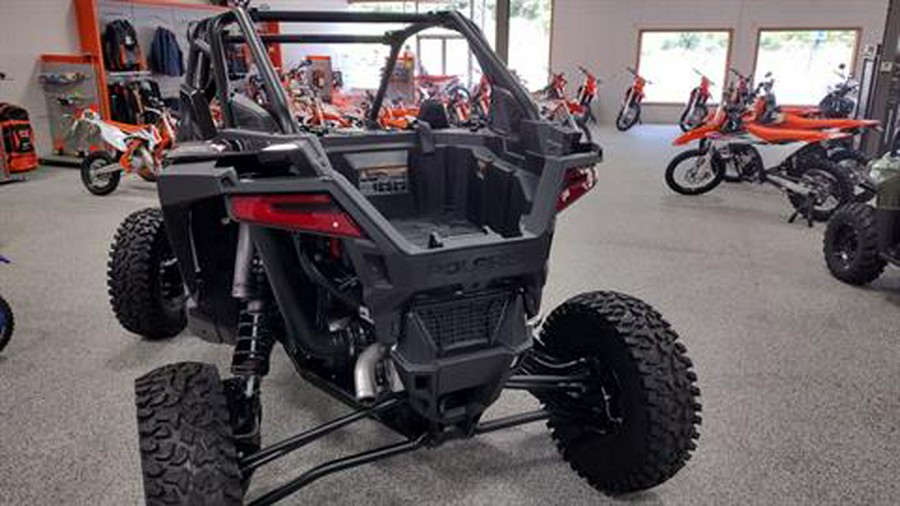 2024 Polaris RZR Turbo R Sport