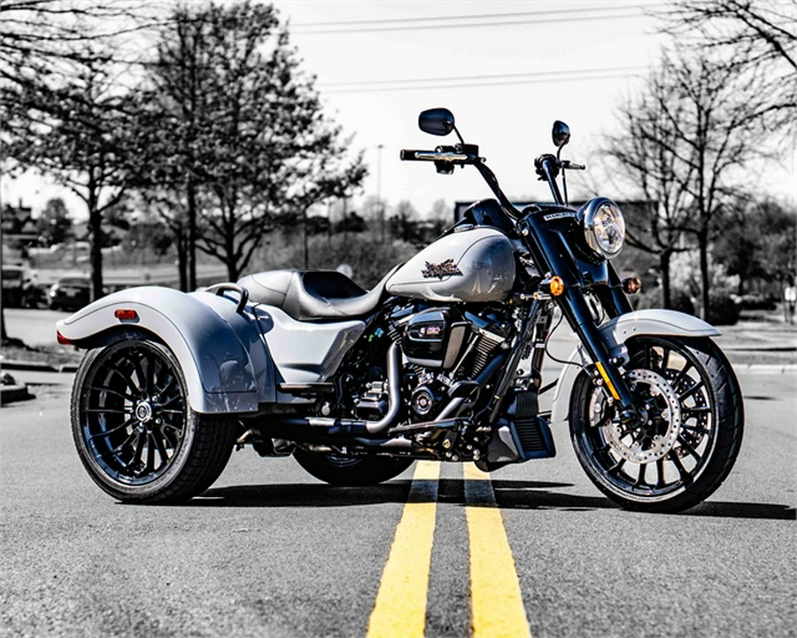 2024 Harley-Davidson Freewheeler