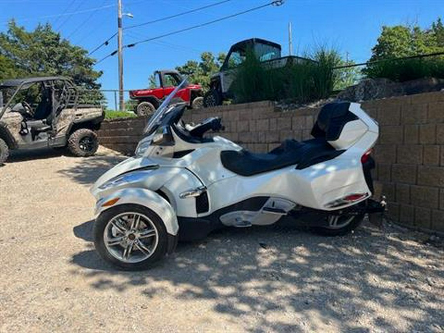 2012 Can-Am Spyder® RT Limited