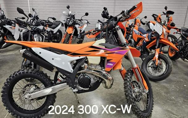 2024 KTM XC 300