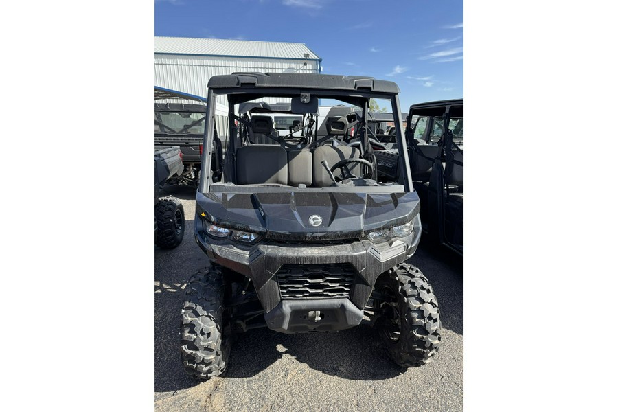 2025 Can-Am DEFENDER DPS HD9