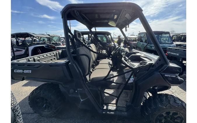 2025 Can-Am DEFENDER DPS HD9