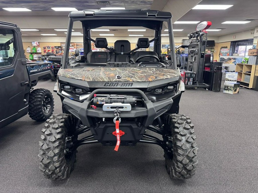 2026 Can-AM Defender X Mr W/ Doors HD11