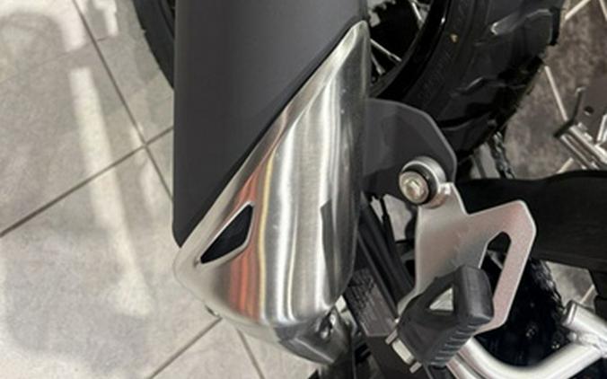 2026 Kawasaki KLE500 SE ABS