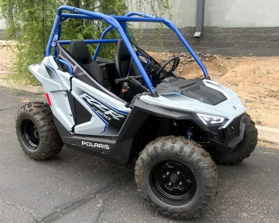 2026 Polaris RZR 200 EFI