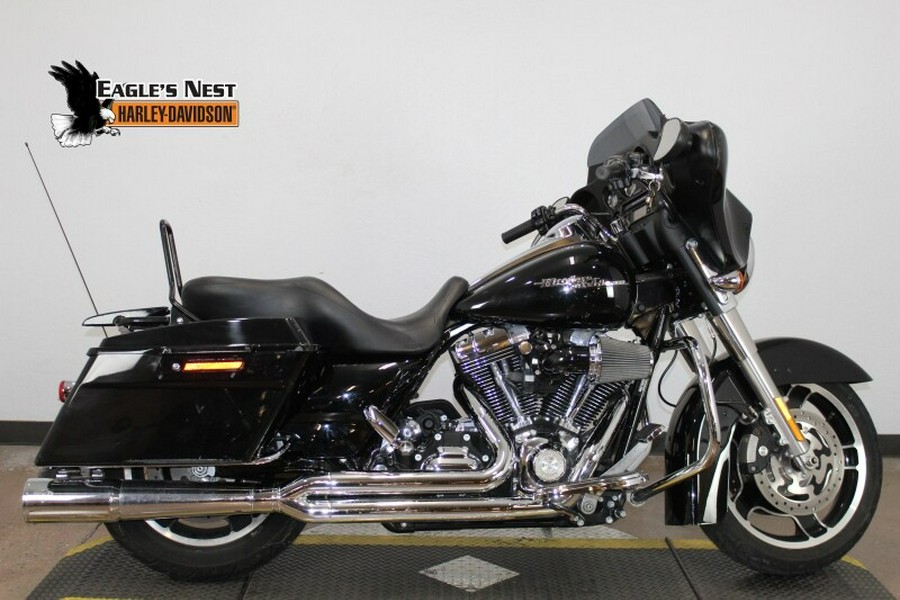 Harley-Davidson Street Glide 2010 FLHX 625922A BLACK