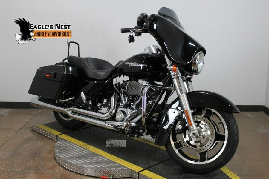 Harley-Davidson Street Glide 2010 FLHX 625922A BLACK