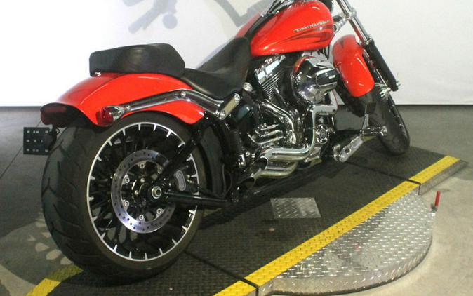 2017 Harley-Davidson® FXSB - Breakout®