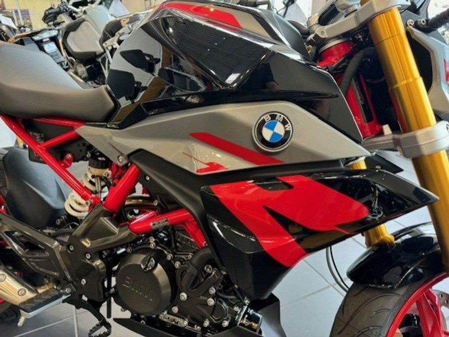 New 2024 BMW G 310 R