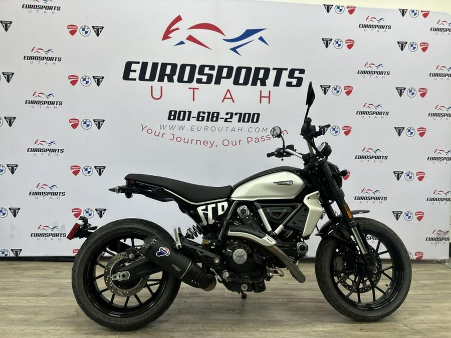 Used 2024 Ducati SCRAMBLER ICON