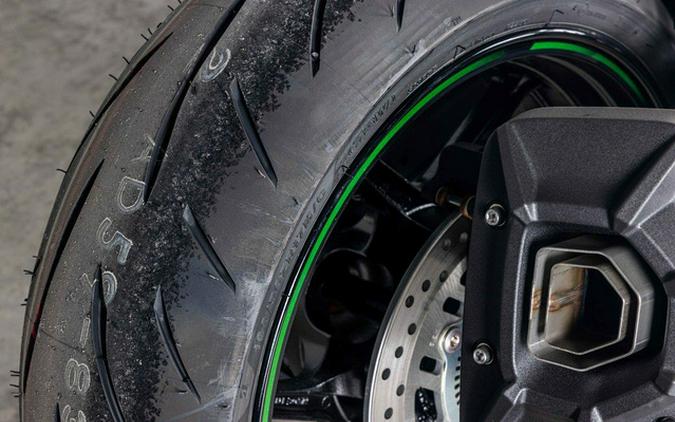 2025 Kawasaki Ninja 1100SX ABS